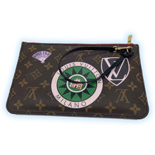 Load image into Gallery viewer, Louis Vuitton Neverull World Tour Clutch
