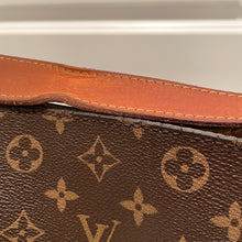 Load image into Gallery viewer, Louis Vuitton Graceful MM Monogram
