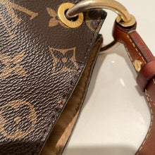 Load image into Gallery viewer, Louis Vuitton Graceful MM Monogram
