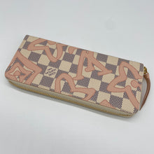 Load image into Gallery viewer, Louis Vuitton Tahitienne Zippy Wallet Damier Azur
