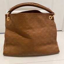 Load image into Gallery viewer, Louis Vuitton Artsy MM Empreinte Havane
