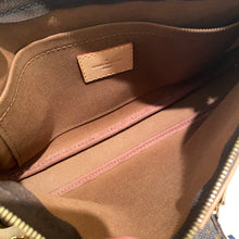 Load image into Gallery viewer, Louis Vuitton Multi Pochette Accessoires Rose
