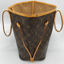 Load image into Gallery viewer, Louis Vuitton Neverfull MM Monogram
