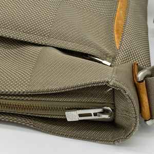 Louis Vuitton Geant Compagnon Messenger