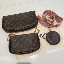 Load image into Gallery viewer, Louis Vuitton Multi Pochette Accessoires Rose
