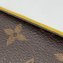 Load image into Gallery viewer, Louis Vuitton Neverfull Clutch Pochette Monogram
