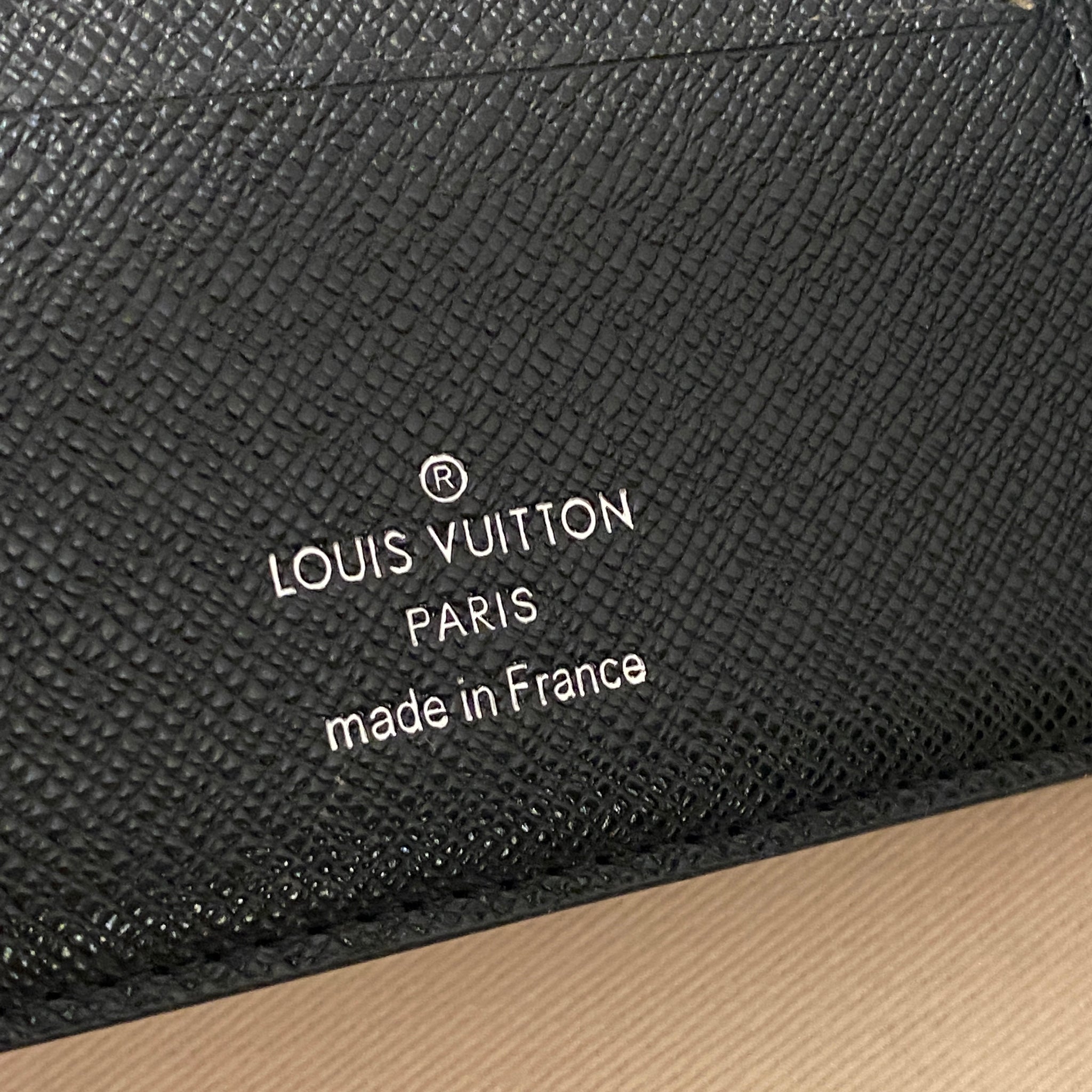 Louis Vuitton Damier Graphite Multiple Florin Slender Men's Bifold Wallet  121lvs429