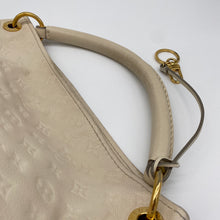 Load image into Gallery viewer, Louis Vuitton Artsy MM Empreinte Neige
