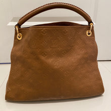 Load image into Gallery viewer, Louis Vuitton Artsy MM Empreinte Havane
