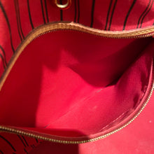 Load image into Gallery viewer, Louis Vuitton Neverfull MM Cherry

