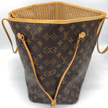 Load image into Gallery viewer, Louis Vuitton Neverfull GM Monogram
