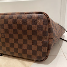 Load image into Gallery viewer, Louis Vuitton Neverfull MM Damier Ebene
