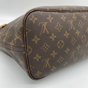 Louis Vuitton Neverfull MM Monogram