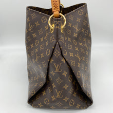 Load image into Gallery viewer, Louis Vuitton Artsy MM Monogram
