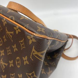 Louis Vuitton Batignolles Vertical Monogram