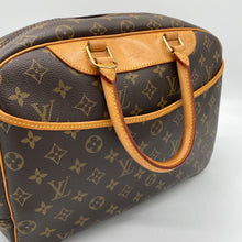 Load image into Gallery viewer, Louis Vuitton Deauville Bowling Bag
