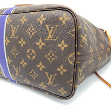 Load image into Gallery viewer, Louis Vuitton Neverfull MM Monogram
