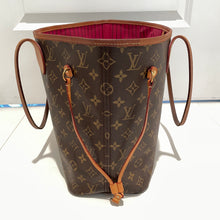 Load image into Gallery viewer, Louis Vuitton Neverfull MM Pivoine
