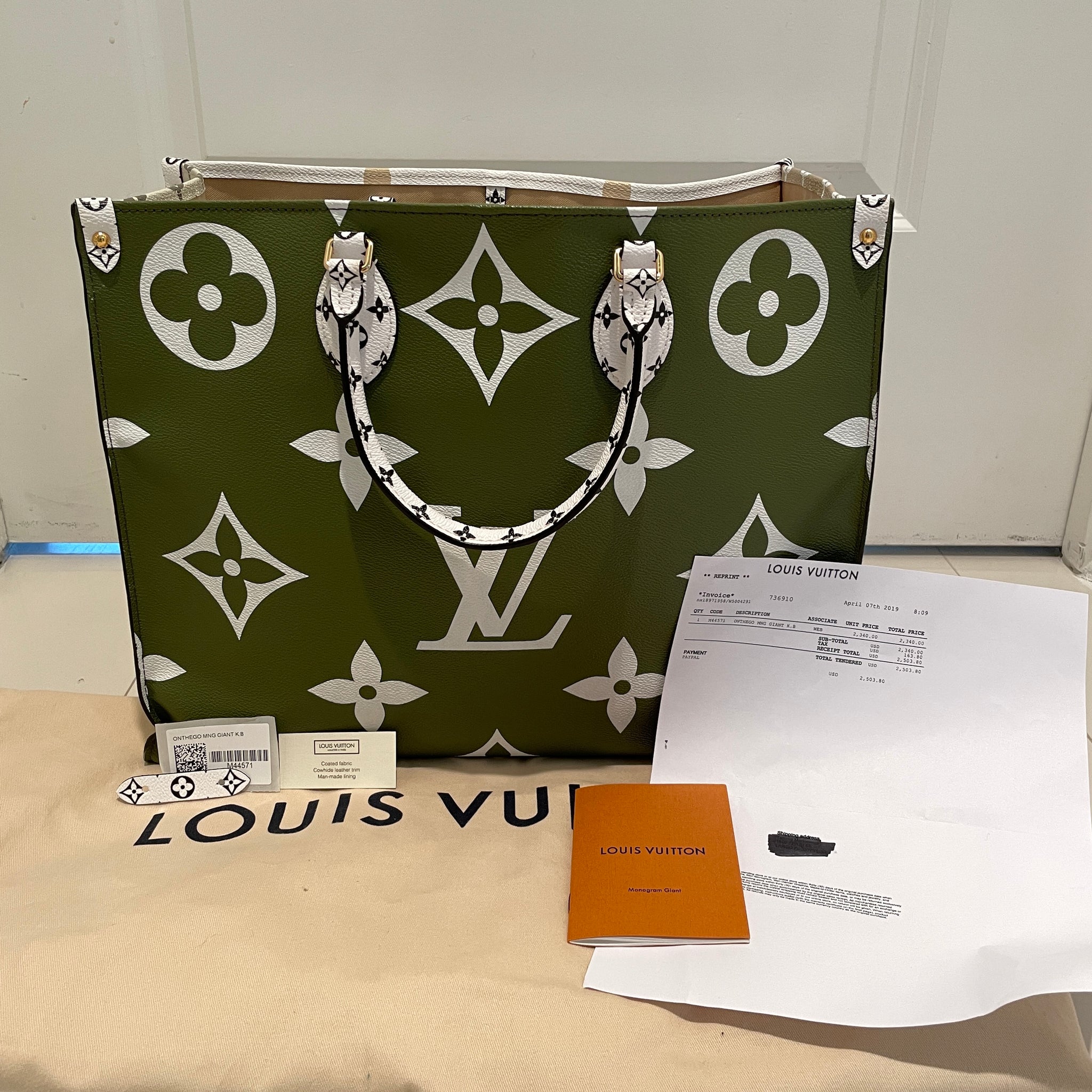Louis Vuitton Giant Onthego Creme/Green – Luxi Bags