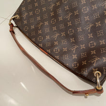 Load image into Gallery viewer, Louis Vuitton Graceful MM Monogram
