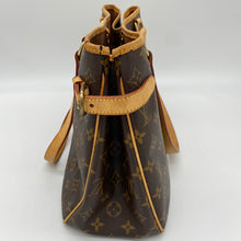 Load image into Gallery viewer, Louis Vuitton Batignolles Monogram
