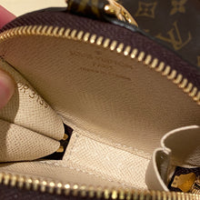 Load image into Gallery viewer, Louis Vuitton Multi Pochette Accessoires Rose
