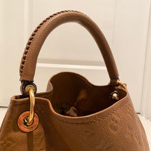 Load image into Gallery viewer, Louis Vuitton Artsy MM Empreinte Havane
