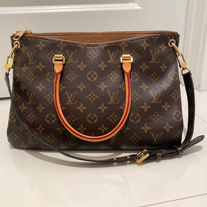 Louis Vuitton Pallas MM Monogram