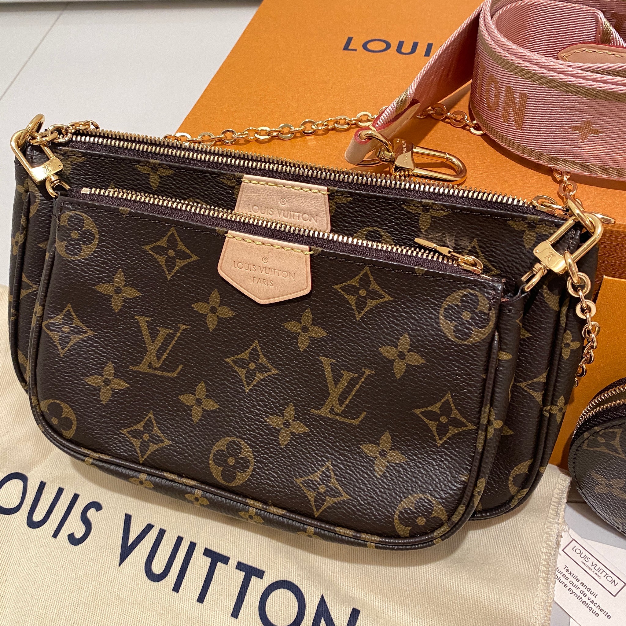 Louis Vuitton Multi Pochette Accessoires Monogram Rose – The Luxury Shopper