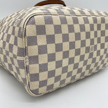 Load image into Gallery viewer, Louis Vuitton Neverfull MM Damier Azur
