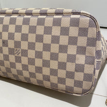 Load image into Gallery viewer, Louis Vuitton Neverfull MM Damier Azur
