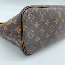 Load image into Gallery viewer, Louis Vuitton Neverfull PM Monogram
