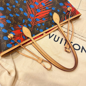 Louis Vuitton Neverfull MM Jungle Dot and Clutch