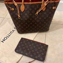 Load image into Gallery viewer, 2021 Louis Vuitton Neverfull MM &amp; Clutch Cerise
